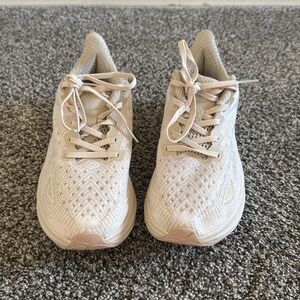 FPMOVEMENT Women's Cream Athletic Shoes